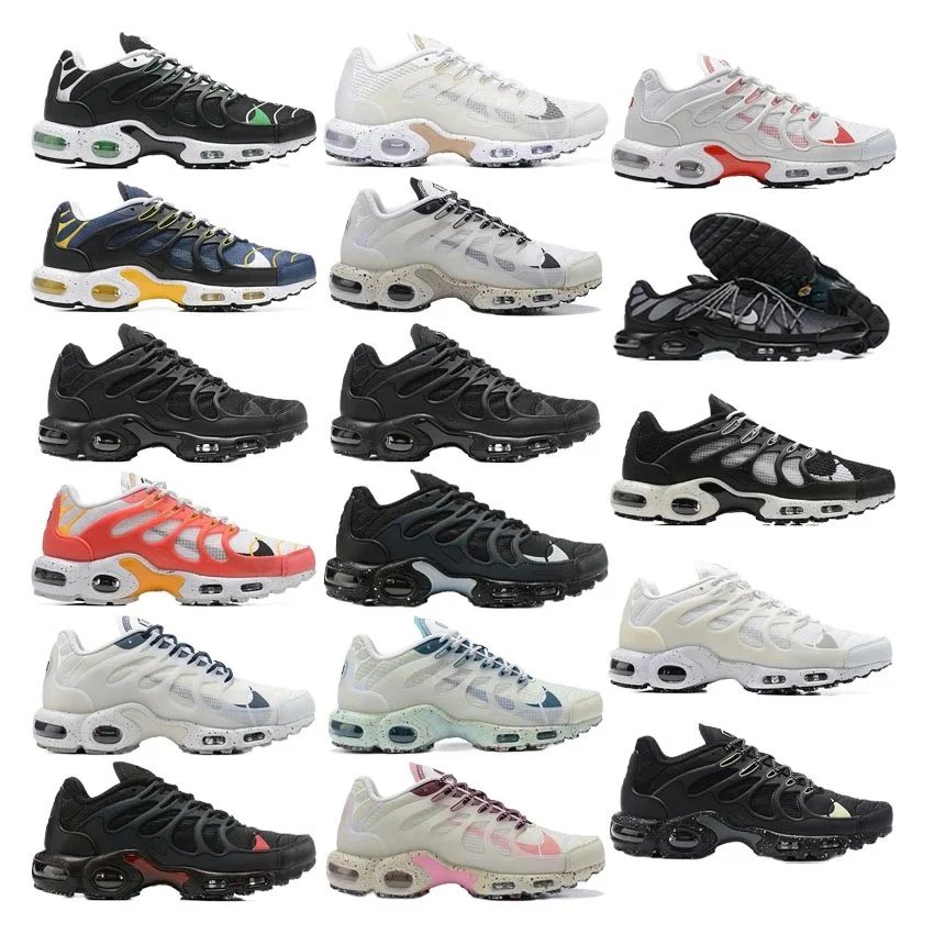 Nike Air Max Plus Sneakers in Various Colors