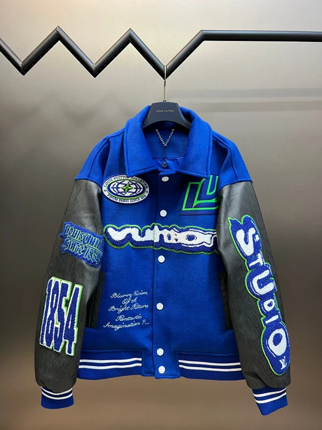 Louis Vuitton Blue L