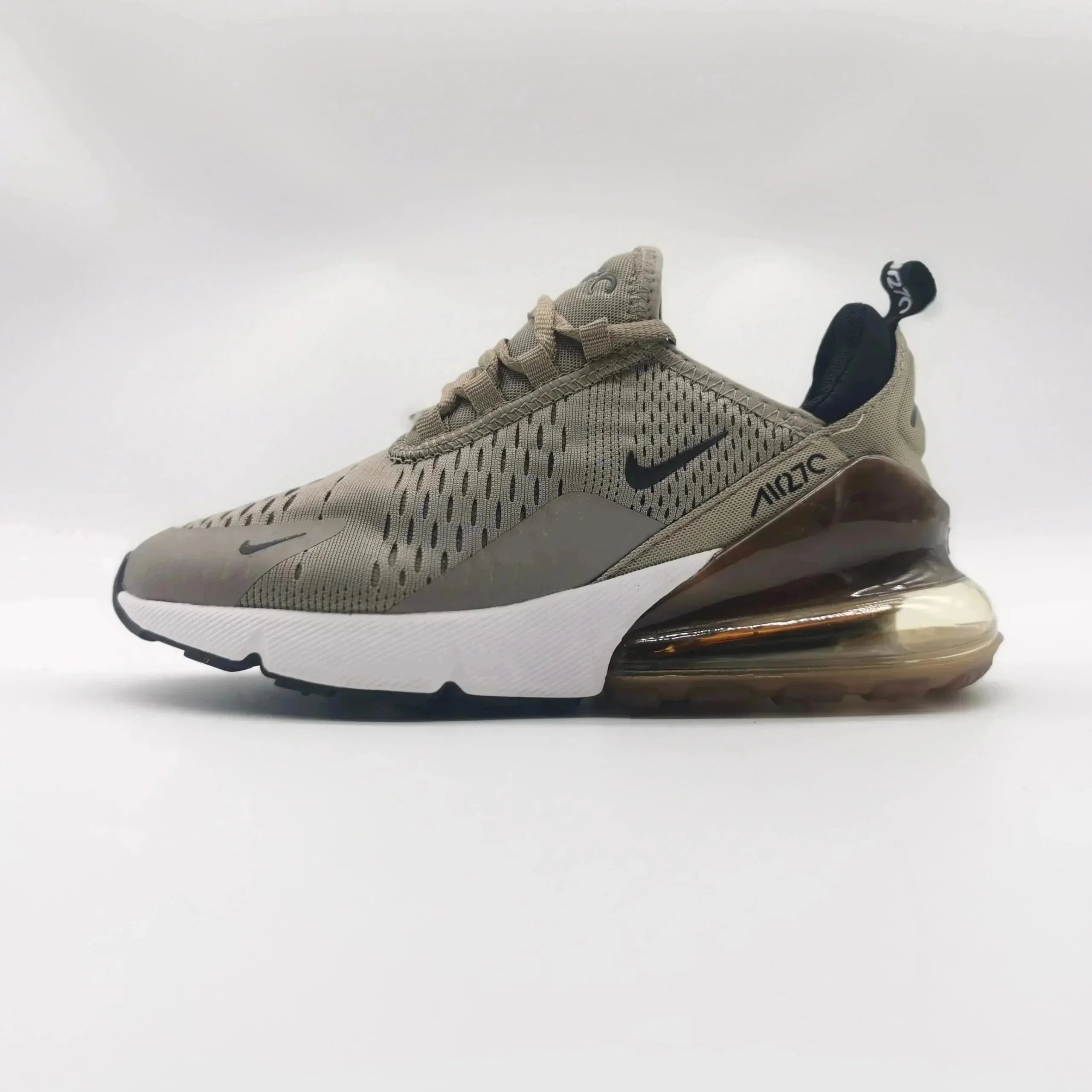 Nike Air Max 270 Oli