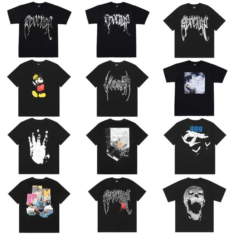 Uniqlo Black Graphic