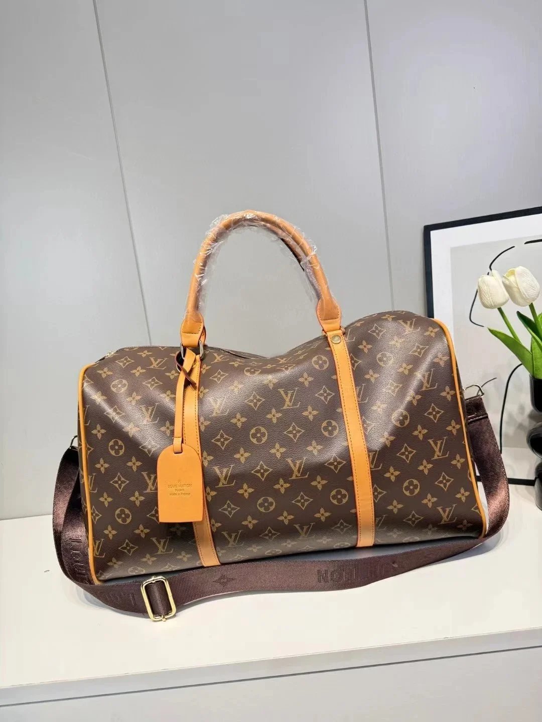 Louis Vuitton Brown 