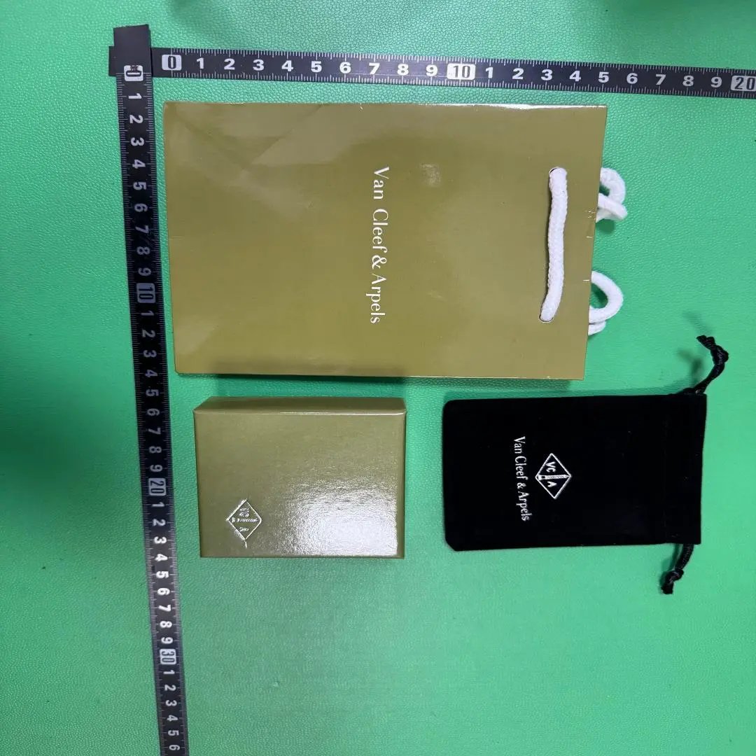 Van Cleef & Arpels G