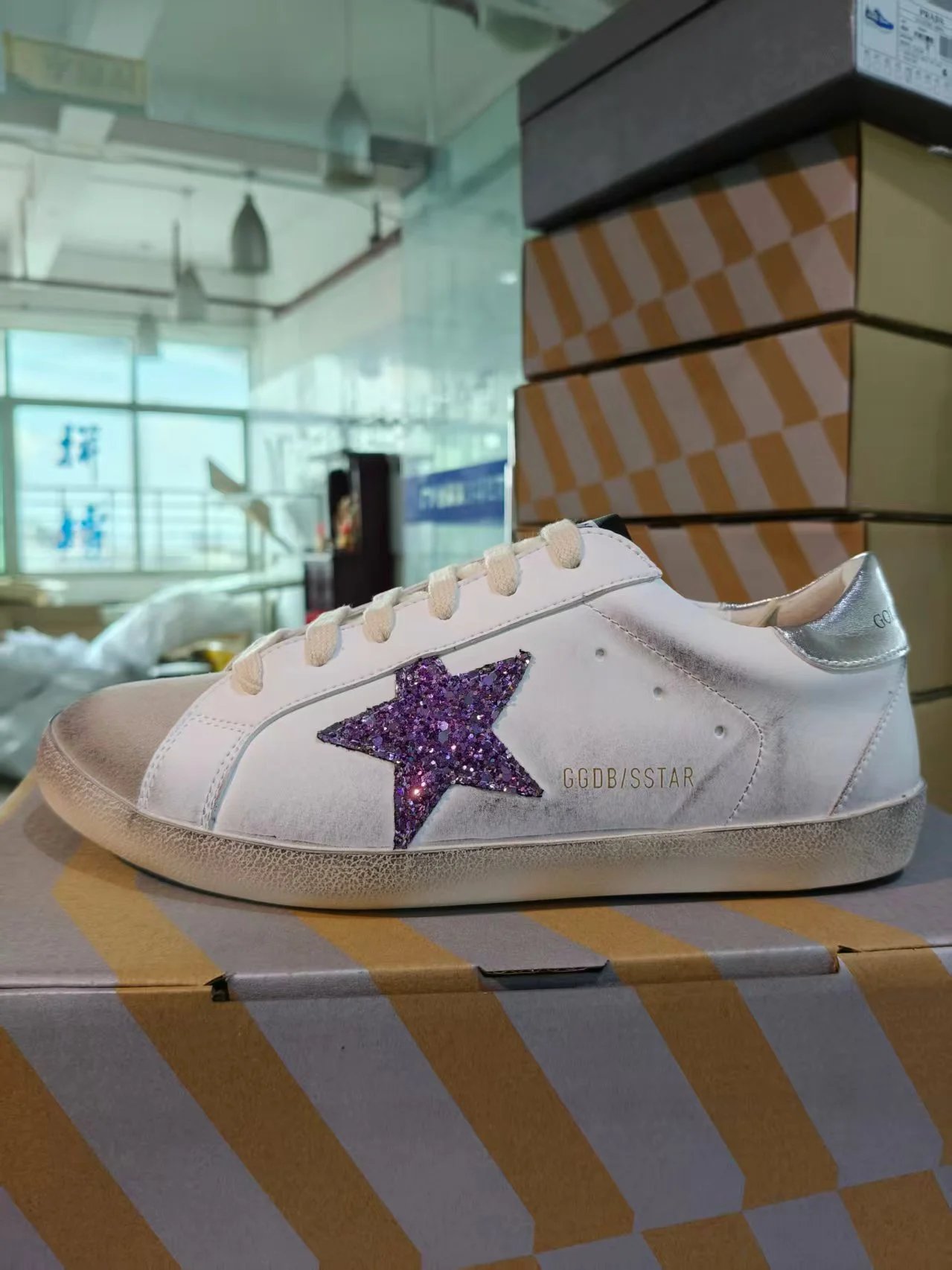 Golden Goose White S